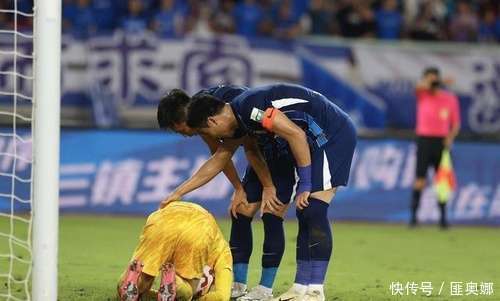 安博体育-包含乌龙、点球，武汉三镇2-2憾平成都蓉城，比赛中发生了什么？的词条