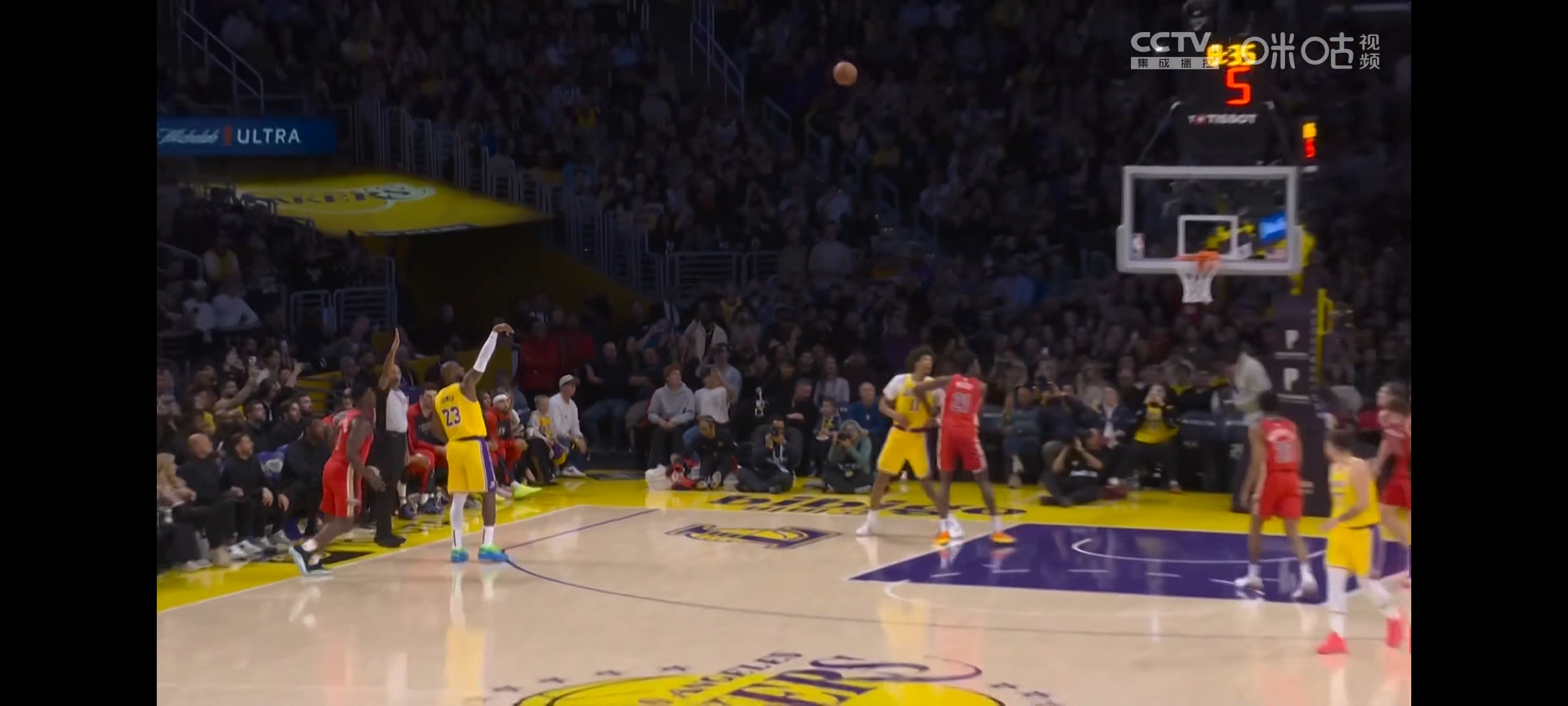 关于NBA夏季联赛：布朗尼10分湖人胜热火勇士惜败马刺的信息